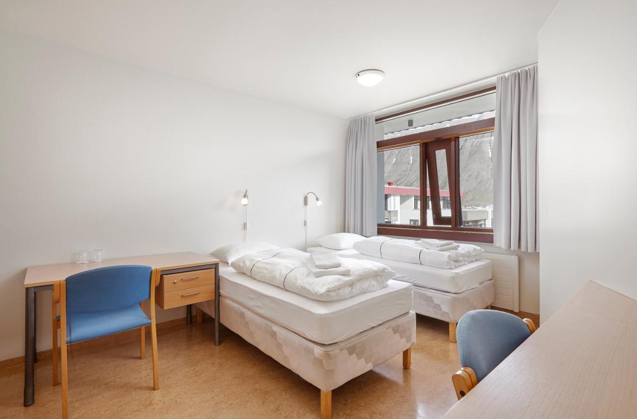 Hotel Torfnes Ísafjörður Buitenkant foto